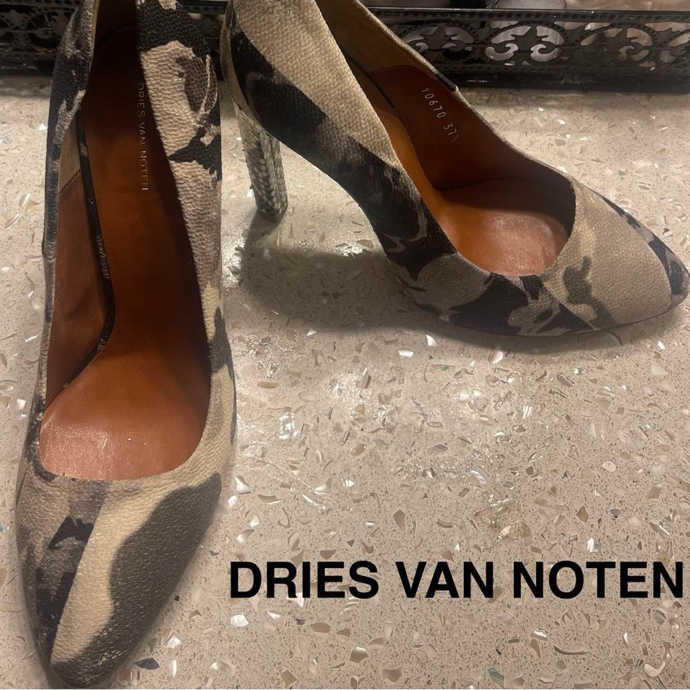 Dries Van Noten Black and Cream Patterned Heels With Python Snake Skin 37.5